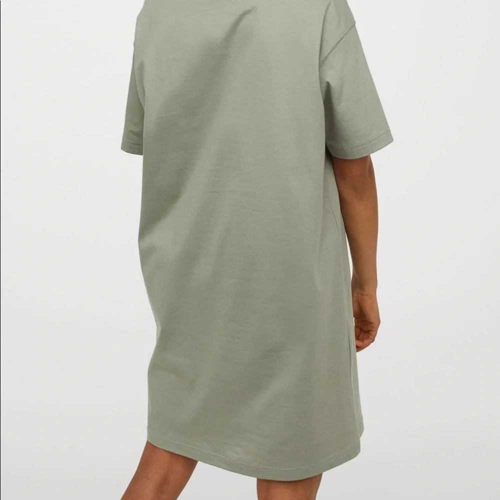 NWOT h&m t-shirt dress - Picture 5 of 6